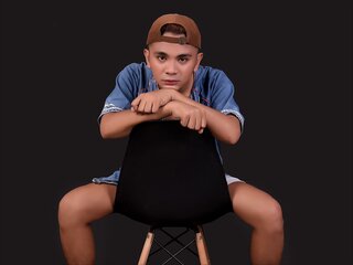 AdonisBenjamin lj cam lj