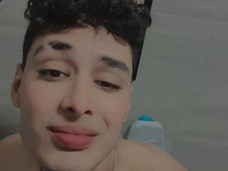 AlexHennessy livejasmine video jasmine