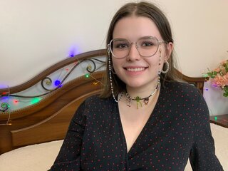 AliciaFields shows shows livejasmin
