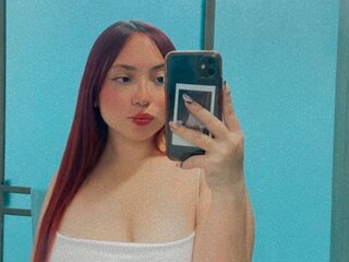 Camiil nude show free
