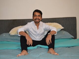 CesarDavid naked livesex show