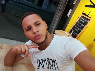 DimitriBrown webcam sex amateur