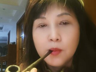 GreenHua online shows amateur