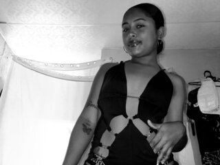 JuliaMorriz webcam show jasmin