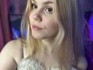 MeddyFox livejasmin shows real